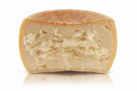 Formaggio Pecorino Crotonese Duro
